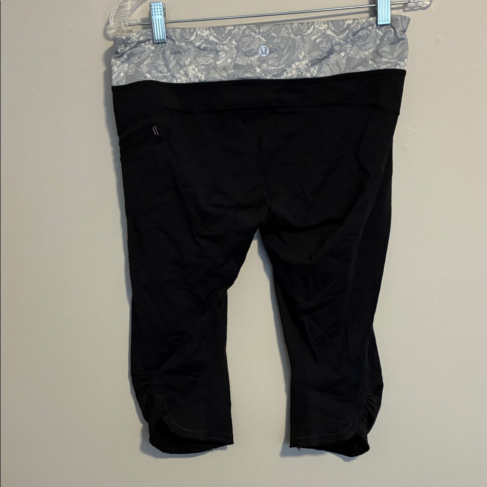 Lululemon Athletica Black and Gray Bike Shorts - Picture 2 of 7